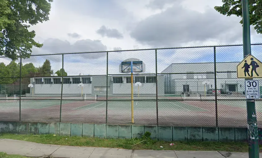 An Image of Tennis Courts at 43rd Ave Courts in Vancouver