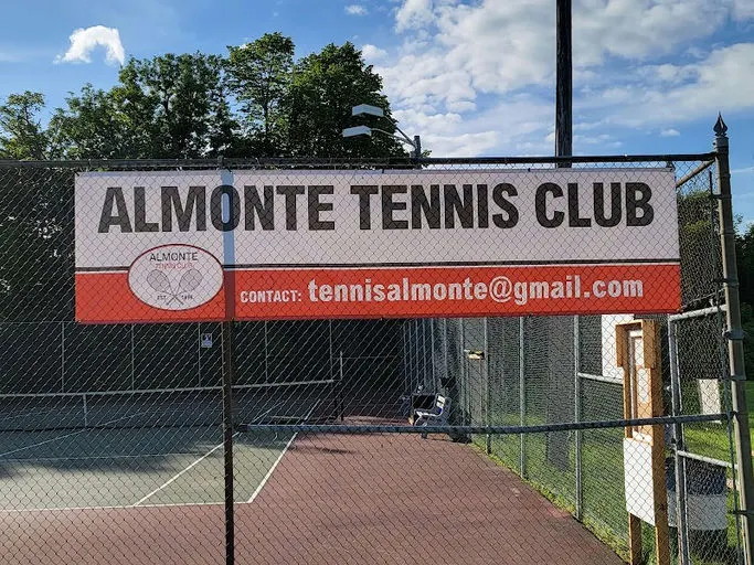 An Image of Tennis Courts at Almonte Tennis Club in Mississippi Mills