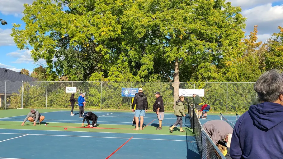 An Image of Tennis Courts at Bonnerworth Park in Peterborough