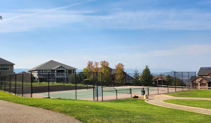 An Image of Tennis Courts at Birkdale Park in Kelowna
