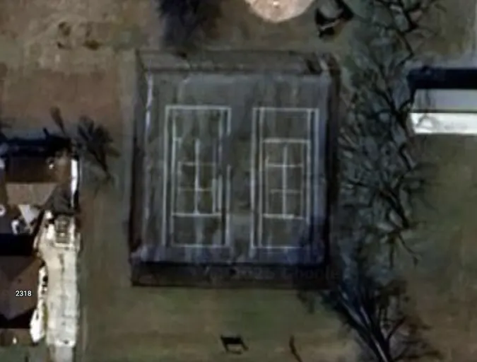 An Image of Tennis Courts at Brigden Community Park in Brigden