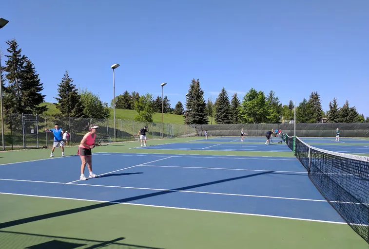 An Image of Tennis Courts at Capilano Tennis Club in North Vancouver