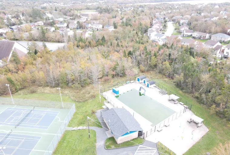 An Image of Tennis Courts at Cole Harbour Tennis Complex in Dartmouth