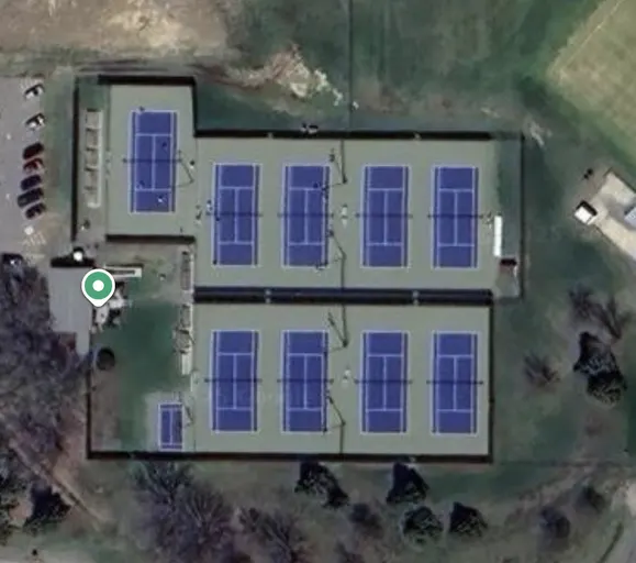 An Image of Tennis Courts at Confederation College Tennis Courts in Thunder Bay