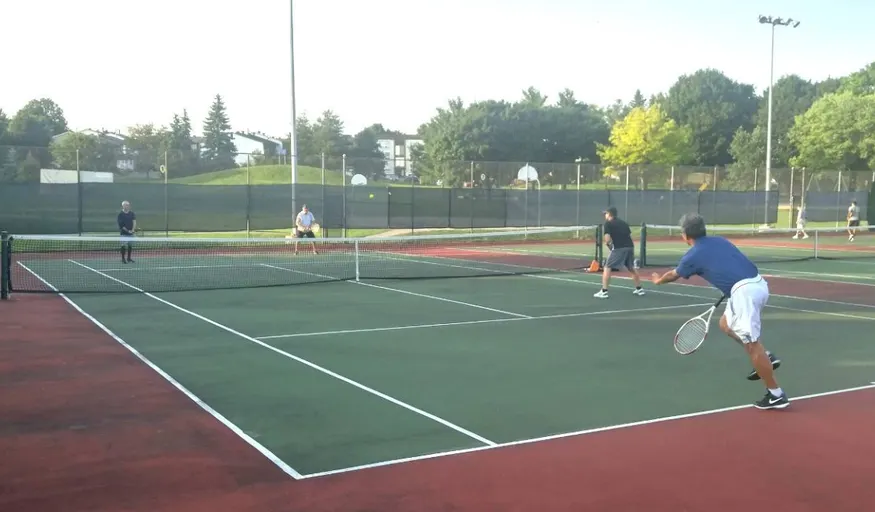 An Image of Tennis Courts at Elmridge Park Tennis Club in Ottawa