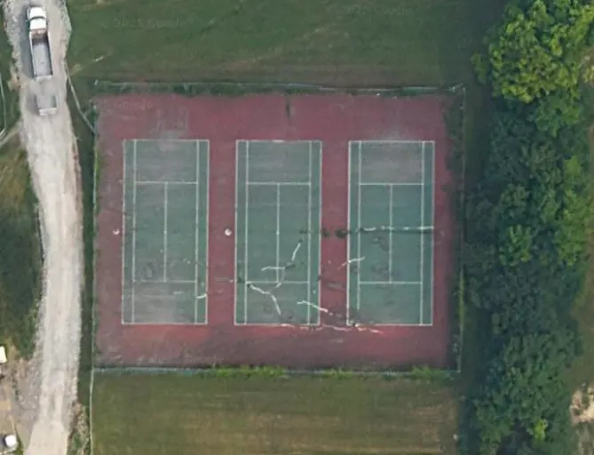 An Image of Tennis Courts at Dundas Valley Secondary School in Hamilton