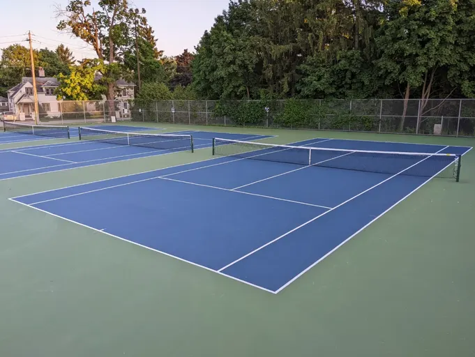 An Image of Tennis Courts at Fergus Tennis Club in Fergus