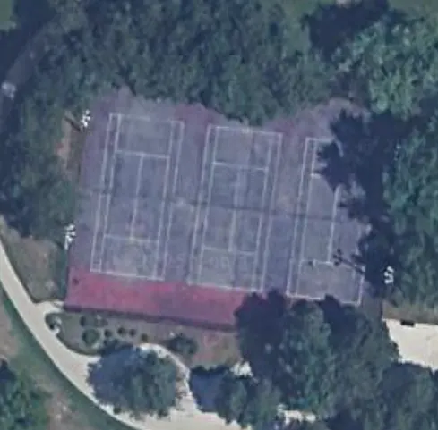 An Image of Tennis Courts at Glen Shields Park in Vaughan