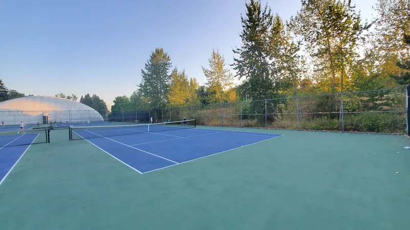 An Image of Tennis Courts at Great West Fitness & Tennis Club in Abbotsford