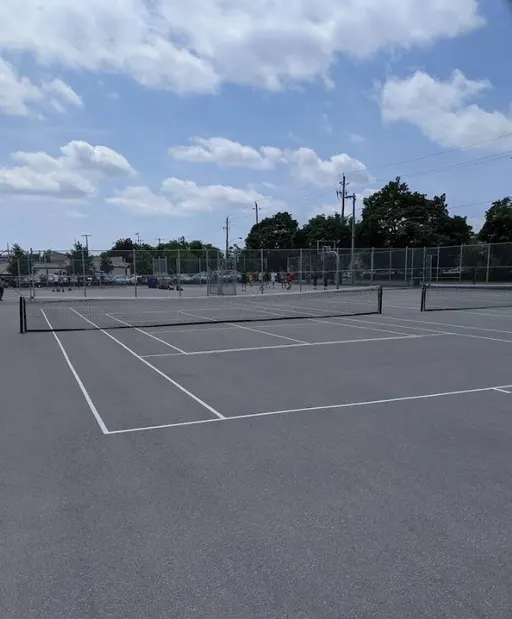 An Image of Tennis Courts at Irving W. Chapley Park in Toronto