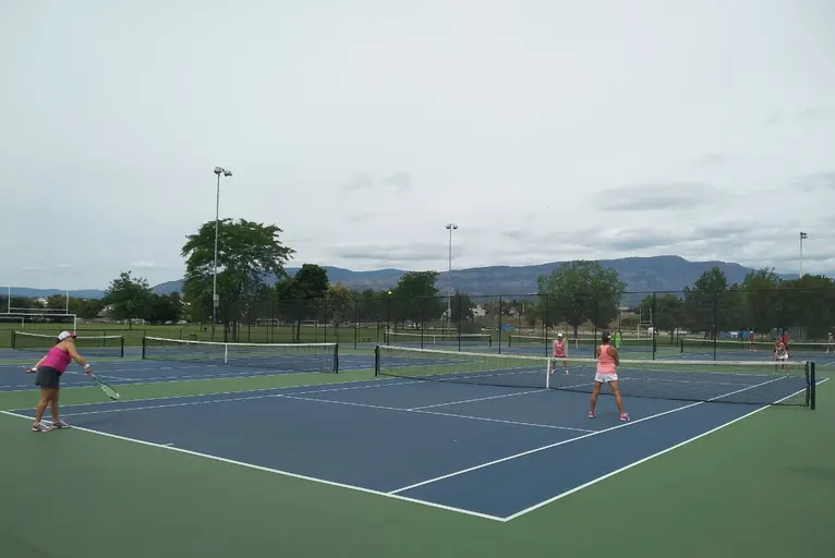 An Image of Tennis Courts at Lakeview Heights Tennis Club in West Kelowna