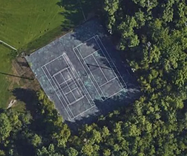 An Image of Tennis Courts at Minnow Lake Conservation Area in Sudbury