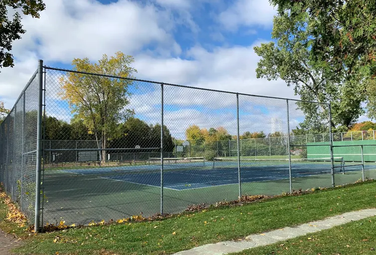 An Image of Tennis Courts at New Edinburgh Park in Ottawa