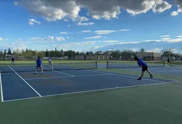 An Image of Tennis Courts at North Battleford Tennis Club in North Battleford