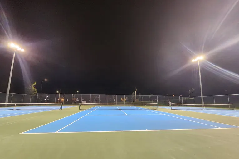An Image of Tennis Courts at Peel Park in Whitby