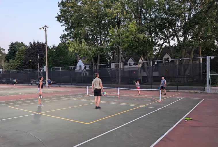 An Image of Tennis Courts at Parc Somerled in Montreal