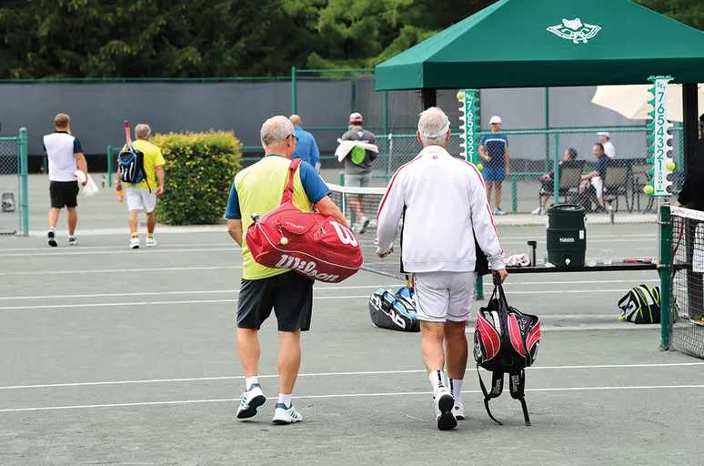 An Image of Tennis Courts at The London Hunt & Country Club in London