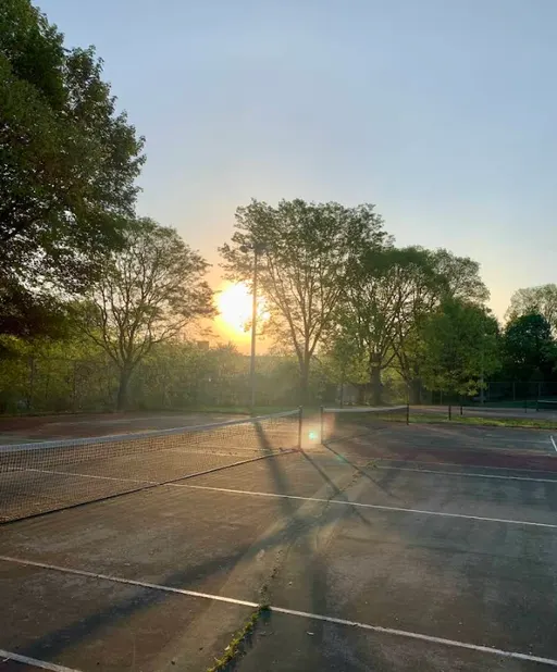An Image of Tennis Courts at Thames Park in London
