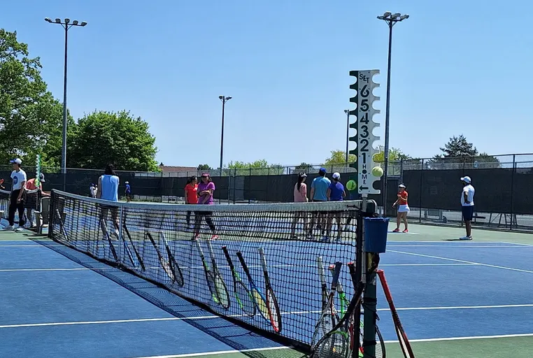 An Image of Tennis Courts at Unionville Tennis Club in Markham