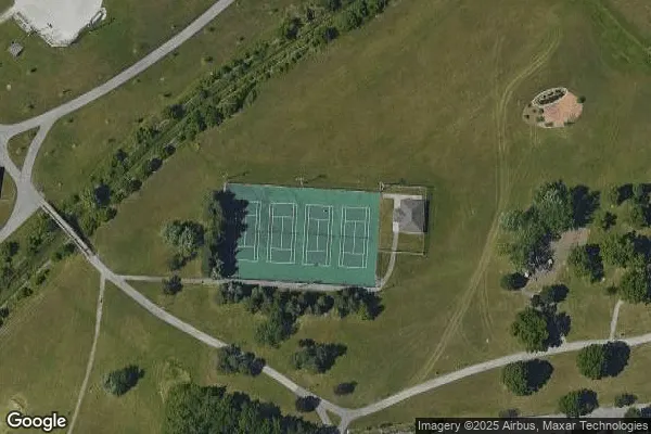 An Image of Tennis Courts at Valley Park in Hamilton