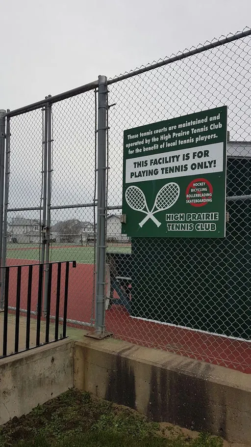 An Image of Tennis Courts at High Prairie Tennis Club in High Prairie