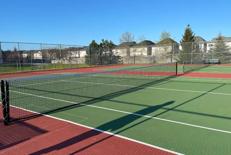 An Image of Tennis Courts at McKinney Tennis Courts in Whitby