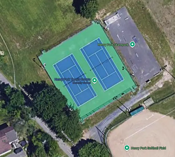 An Image of Tennis Courts at Henry Park Tennis Courts in Fredericton