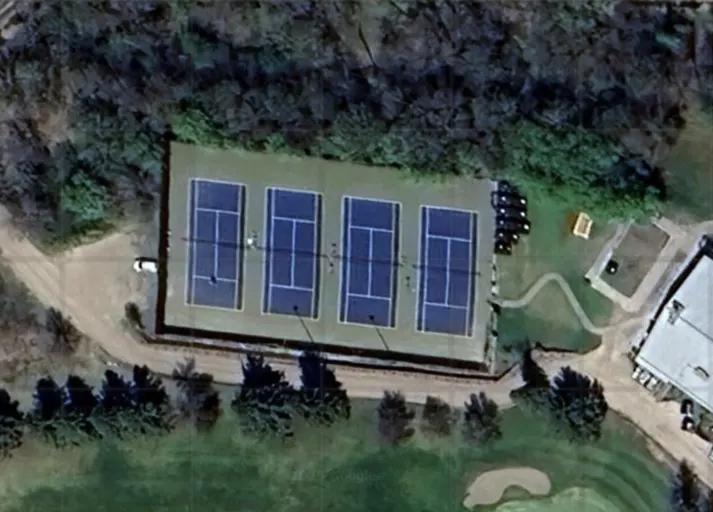 An Image of Tennis Courts at Wheat City Tennis Club in Brandon