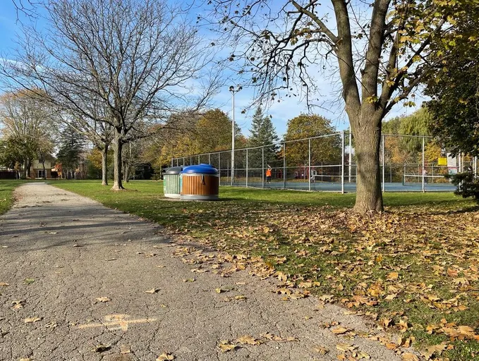 An Image of Tennis Courts at Toogood Park in Markham