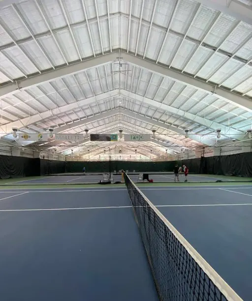 An Image of Tennis Courts at Les Tennis de Rimouski in Rimouski