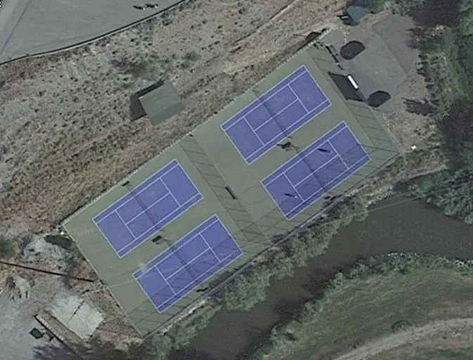 An Image of Tennis Courts at Merritt & District Tennis Club in Merritt
