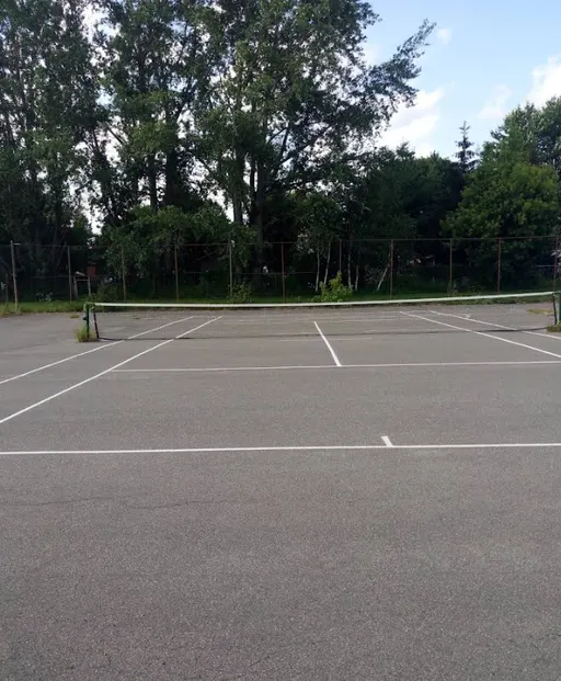An Image of Tennis Courts at Twin Forks Park in Sudbury