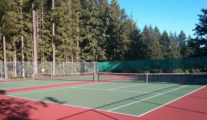 An Image of Tennis Courts at Mill Bay Community Tennis Club in Mill Bay