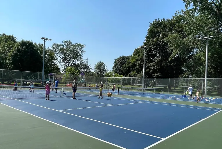 An Image of Tennis Courts at West Acres Tennis Club in Mississauga