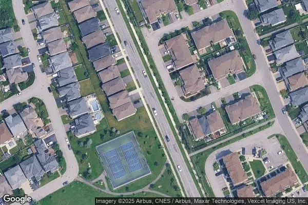 An Image of Tennis Courts at Half Moon Bay in Nepean