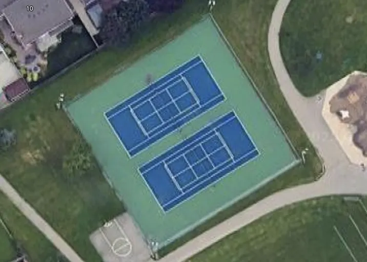 An Image of Tennis Courts at Confederation Heights South Park in Thorold