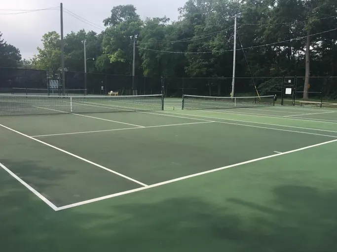 An Image of Tennis Courts at Sarnia Riding Club in Sarnia