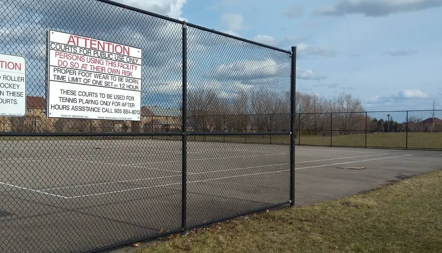 An Image of Tennis Courts at Willow Grove Park in Richmond Hill