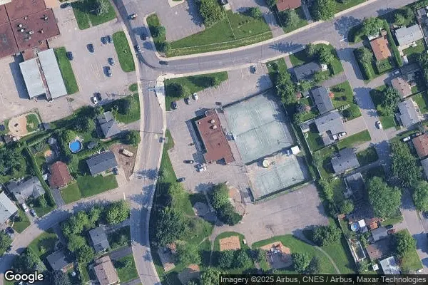 An Image of Tennis Courts at Queenswood Heights Centennial Park in Ottawa