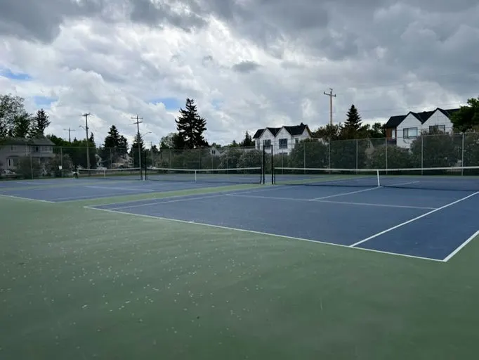An Image of Tennis Courts at Renfrew Courts in Calgary