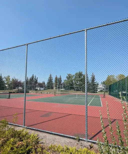 An Image of Tennis Courts at Somerset in Calgary