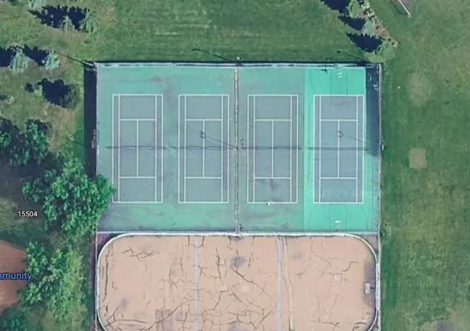 An Image of Tennis Courts at Rio Terrace Court in Edmonton