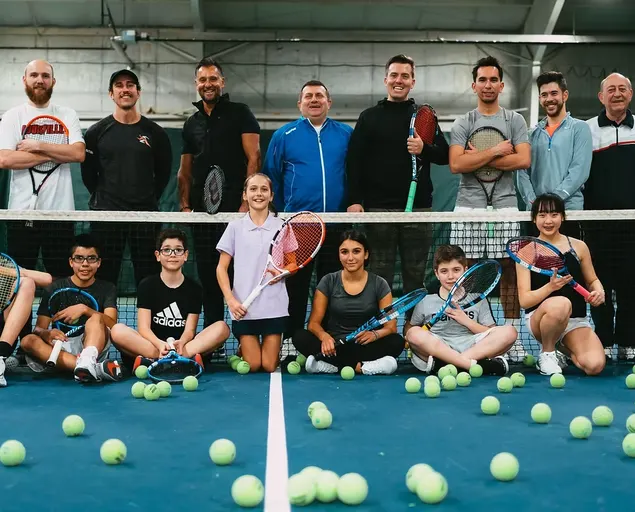 A picture representing the tennis lessons run by Parkside Tennis Club