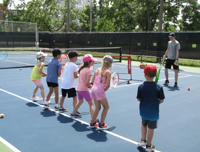 A picture representing the tennis lessons run by Welland Tennis Club