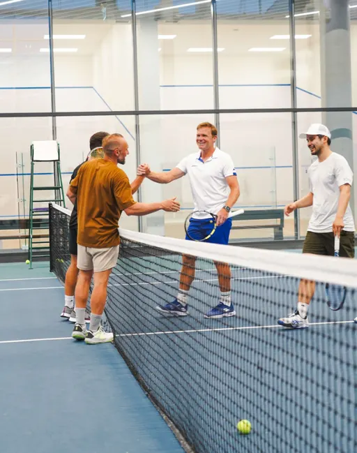 A picture representing the tennis lessons run by 10XTO