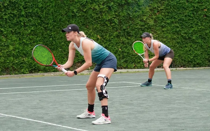 A picture representing the tennis lessons run by Rockcliffe Lawn Tennis Club