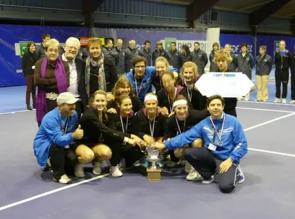 A picture representing the tennis lessons run by Reset & Match | Christophe Honthaas