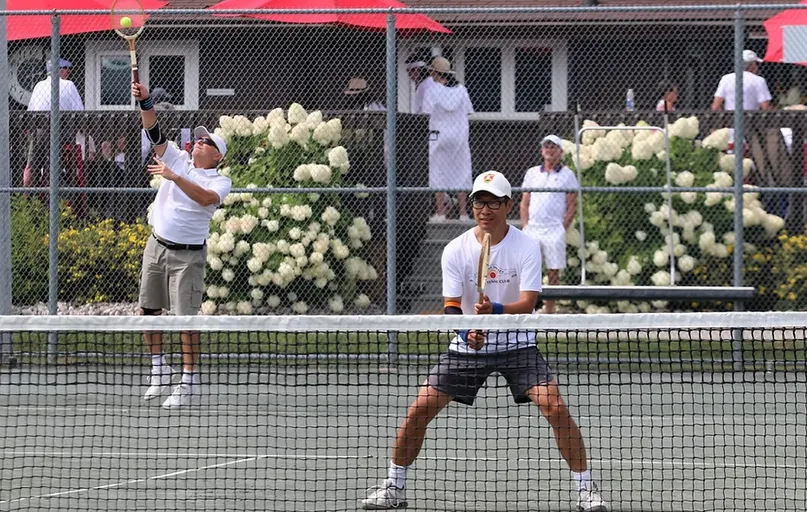 A picture representing the tennis lessons run by Credit Valley Lawn Tennis Club