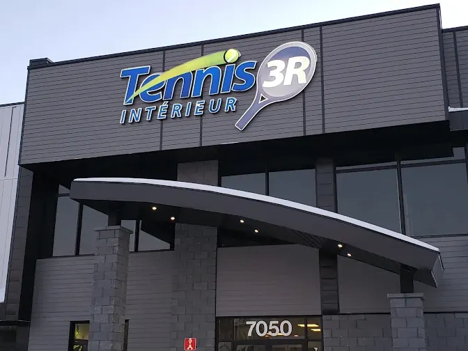 A picture representing the tennis lessons run by Tennis 3R