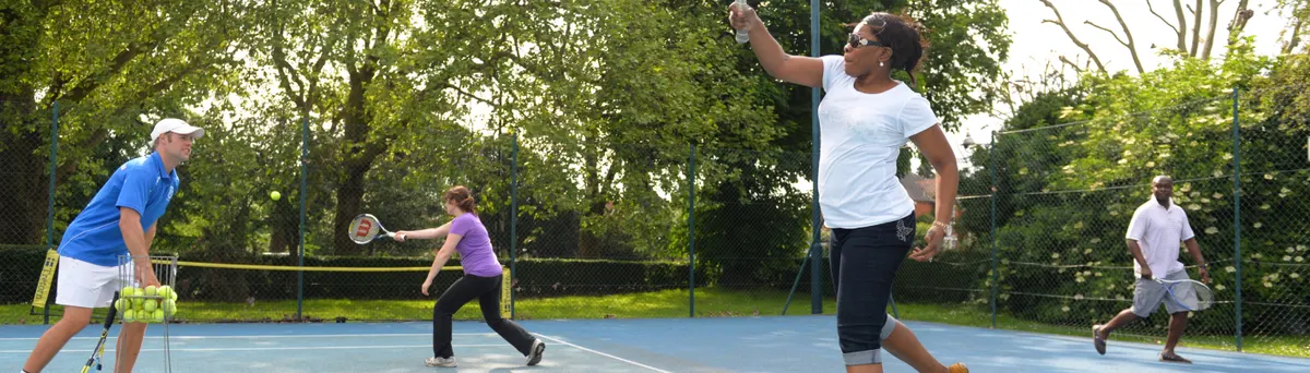 A picture representing the tennis lessons run by Tennis BC Hub @ Richmond